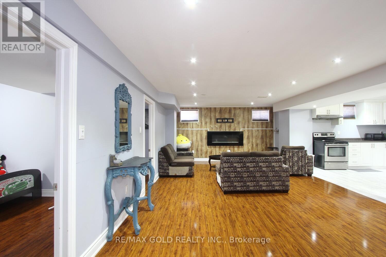 14 Ladbrook Crescent, Brampton, Ontario  L6X 5H6 - Photo 48 - W12712642