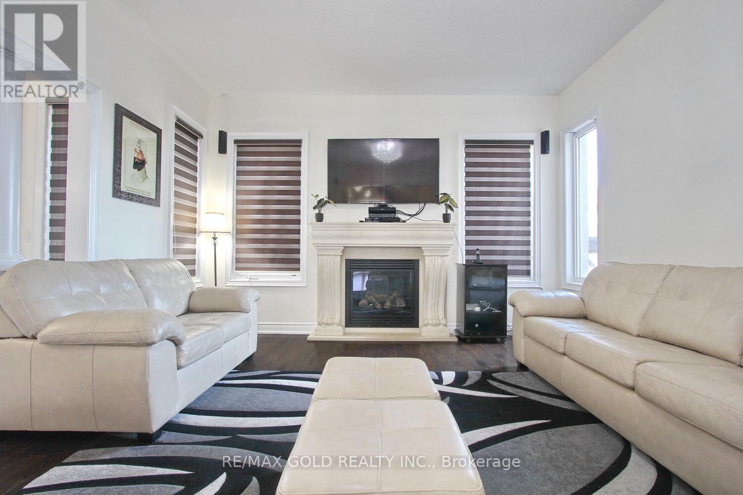 14 Ladbrook Crescent, Brampton, Ontario  L6X 5H6 - Photo 17 - W12712642