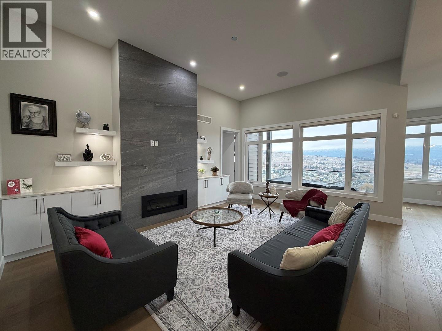 1135 Loseth Drive, Kelowna, British Columbia  V1P 1S5 - Photo 6 - 10373238