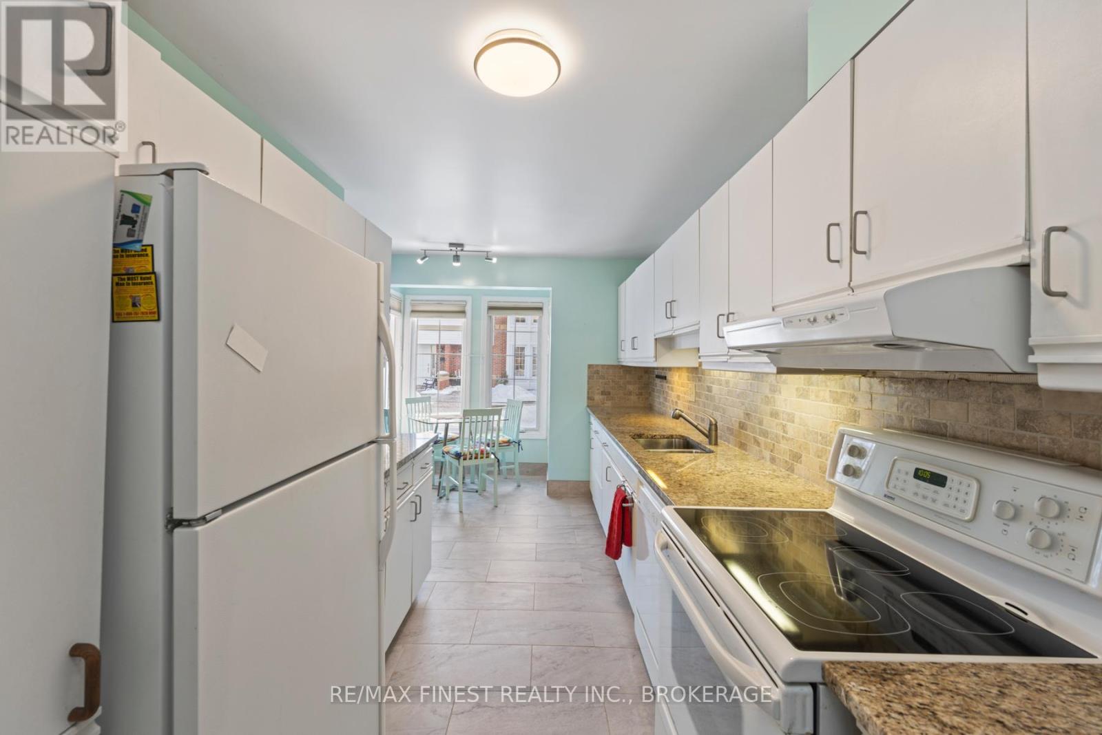 26 - 1 Place D'armes, Kingston, Ontario  K7K 6S1 - Photo 8 - X12713822