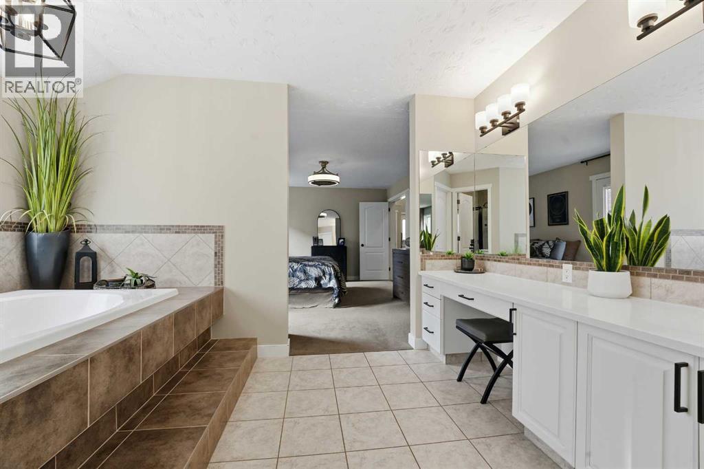 90 Allison Crescent, Red Deer, Alberta  T4R 2G9 - Photo 26 - A2275492