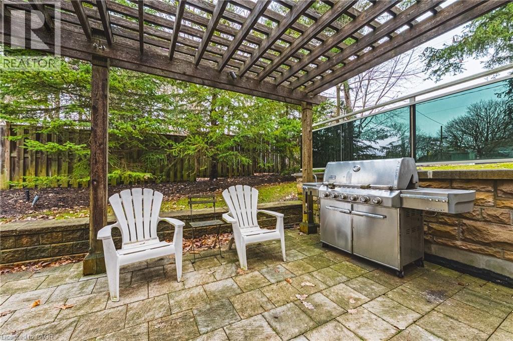 125 Wilson Street W Unit# 214, Ancaster, Ontario  L9G 0B3 - Photo 37 - 40799665