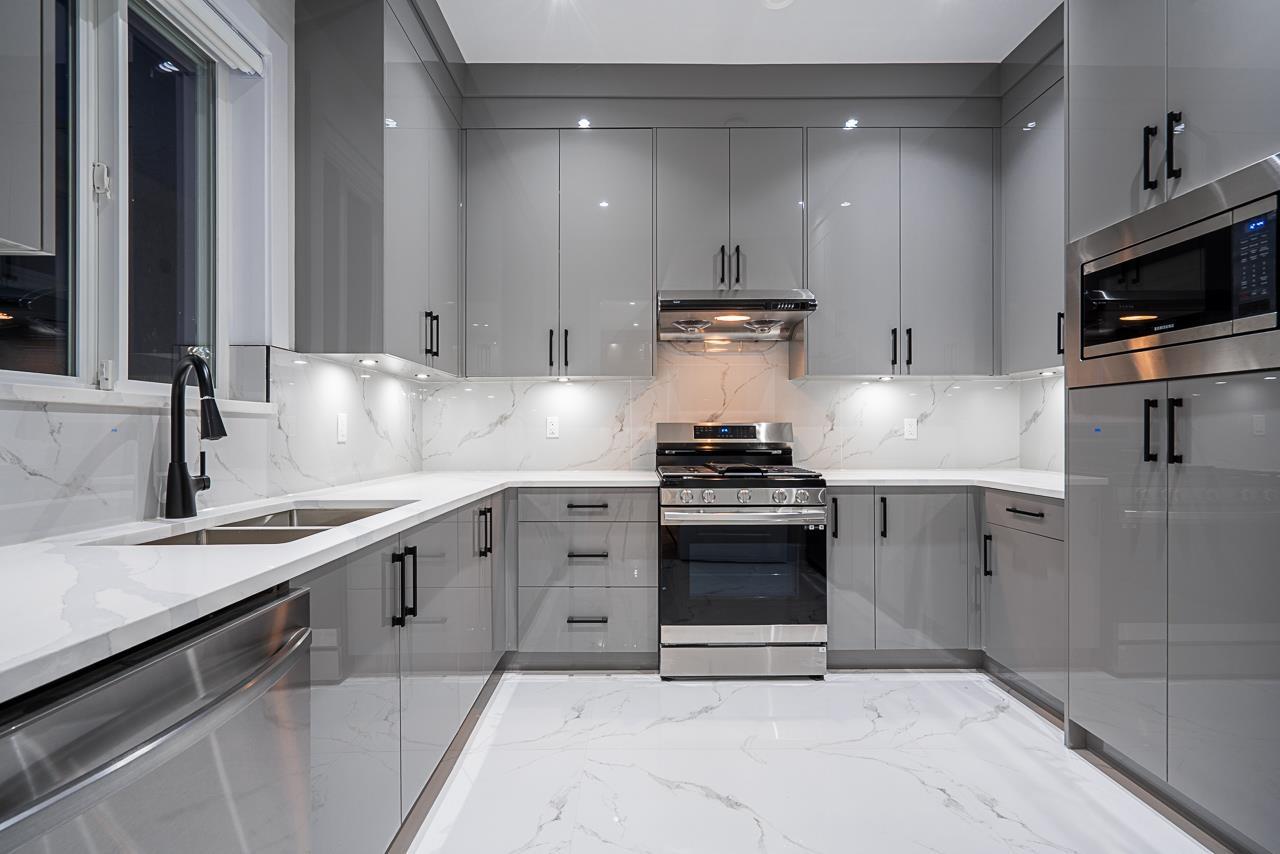 10671 127a Street, Surrey, British Columbia  V3V 5L7 - Photo 11 - R3080904