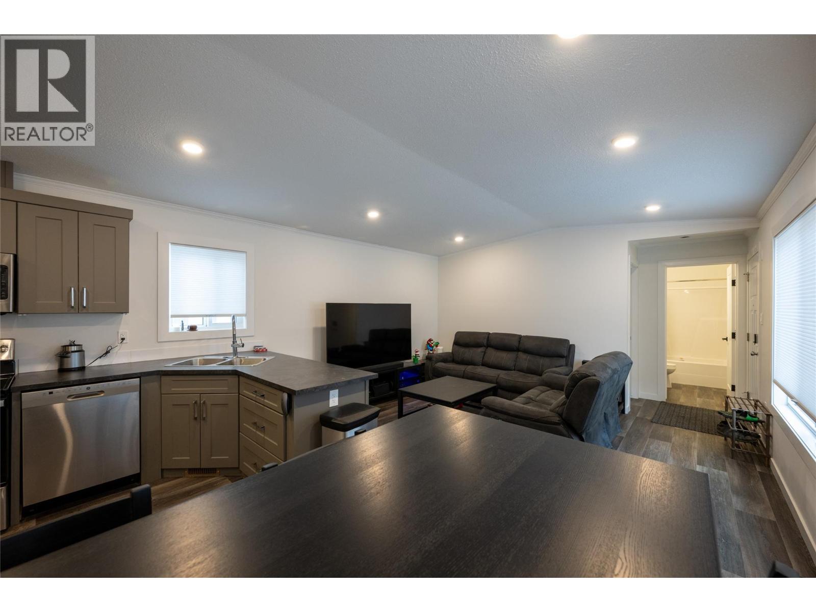 2401 Ord Road Unit# 77, Kamloops, British Columbia V2B 7V8 - Photo 11 - 10372580