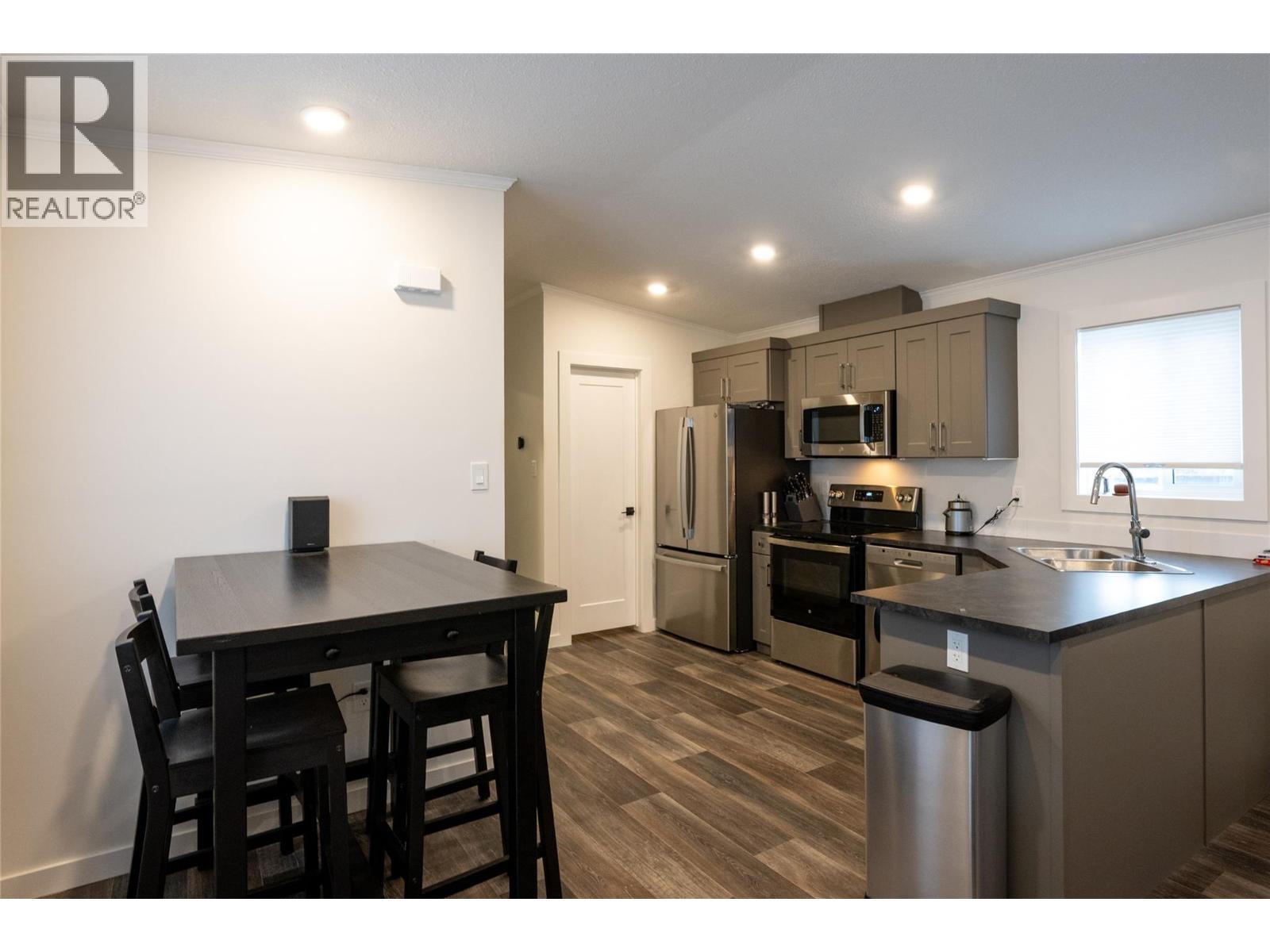 2401 Ord Road Unit# 77, Kamloops, British Columbia V2B 7V8 - Photo 2 - 10372580