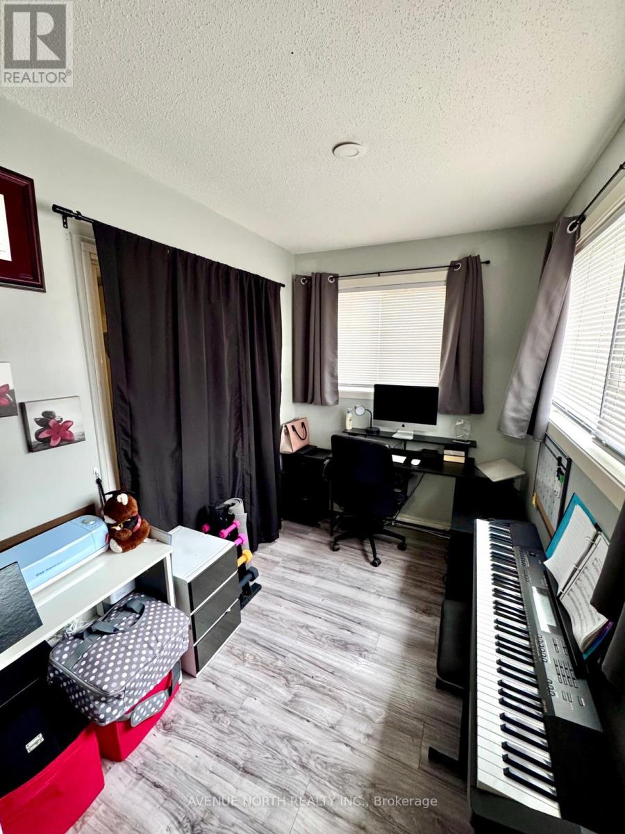 117 - 318 Lorry Greenberg Drive, Ottawa, Ontario  K1T 2R5 - Photo 8 - X12713698