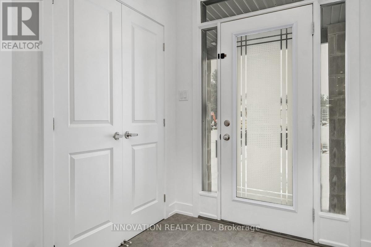 2349 Goldhawk Drive, Ottawa, Ontario  K2S 2X3 - Photo 2 - X12713732