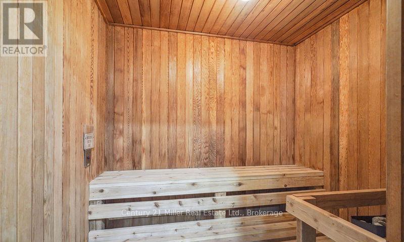 319 - 2511 Lakeshore Road W, Oakville, Ontario  L6L 6L9 - Photo 31 - W12713718