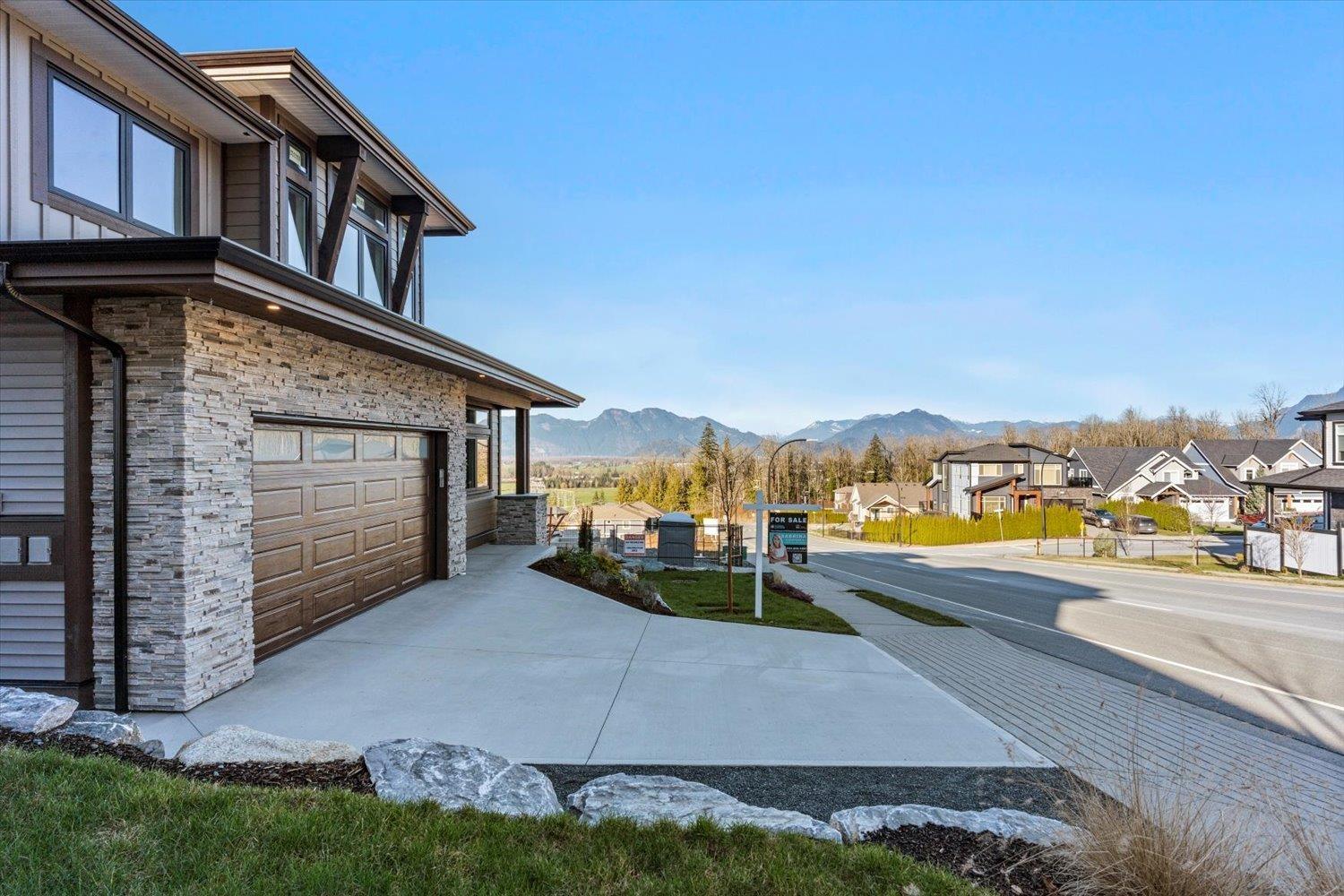 8517 Nixon Road, Eastern Hillsides, Chilliwack, British Columbia  V4Z 0C5 - Photo 3 - R3057171