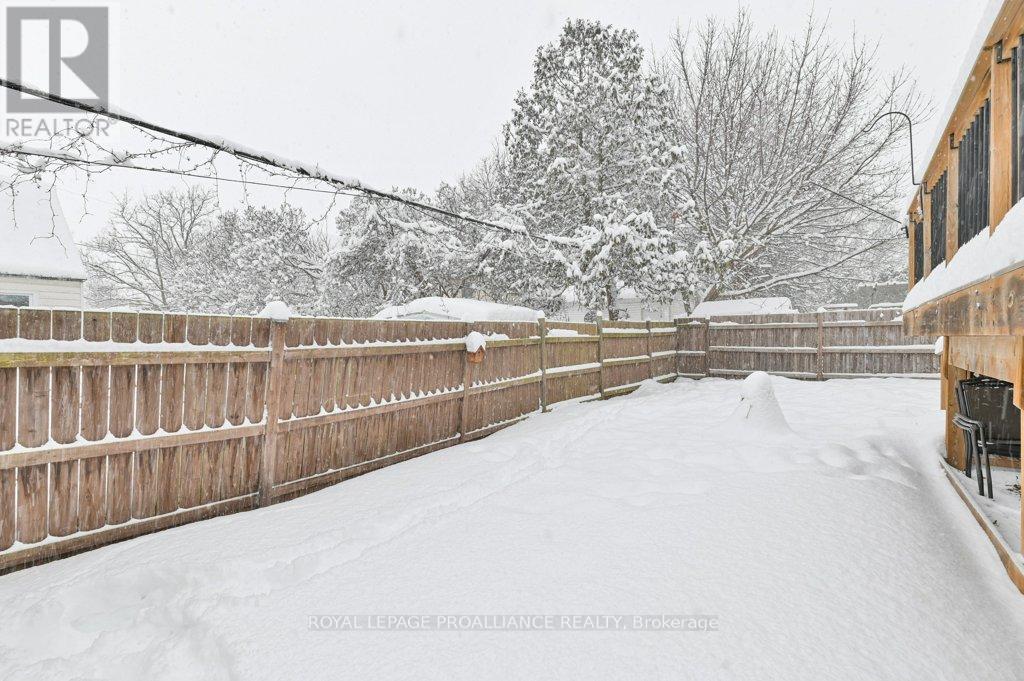 8 Gilmour Court, Quinte West, Ontario  K8V 6V6 - Photo 32 - X12713772