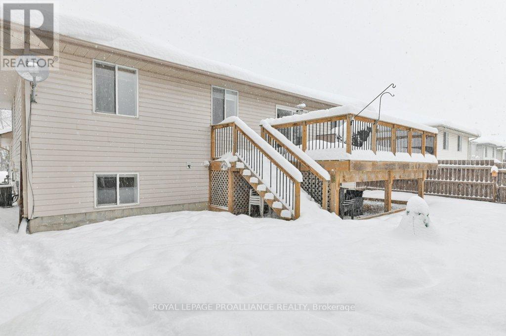 8 Gilmour Court, Quinte West, Ontario  K8V 6V6 - Photo 33 - X12713772