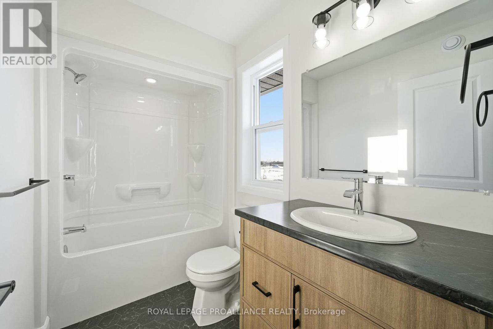 93 Raycroft Drive, Belleville, Ontario  K8N 0R5 - Photo 19 - X12713806