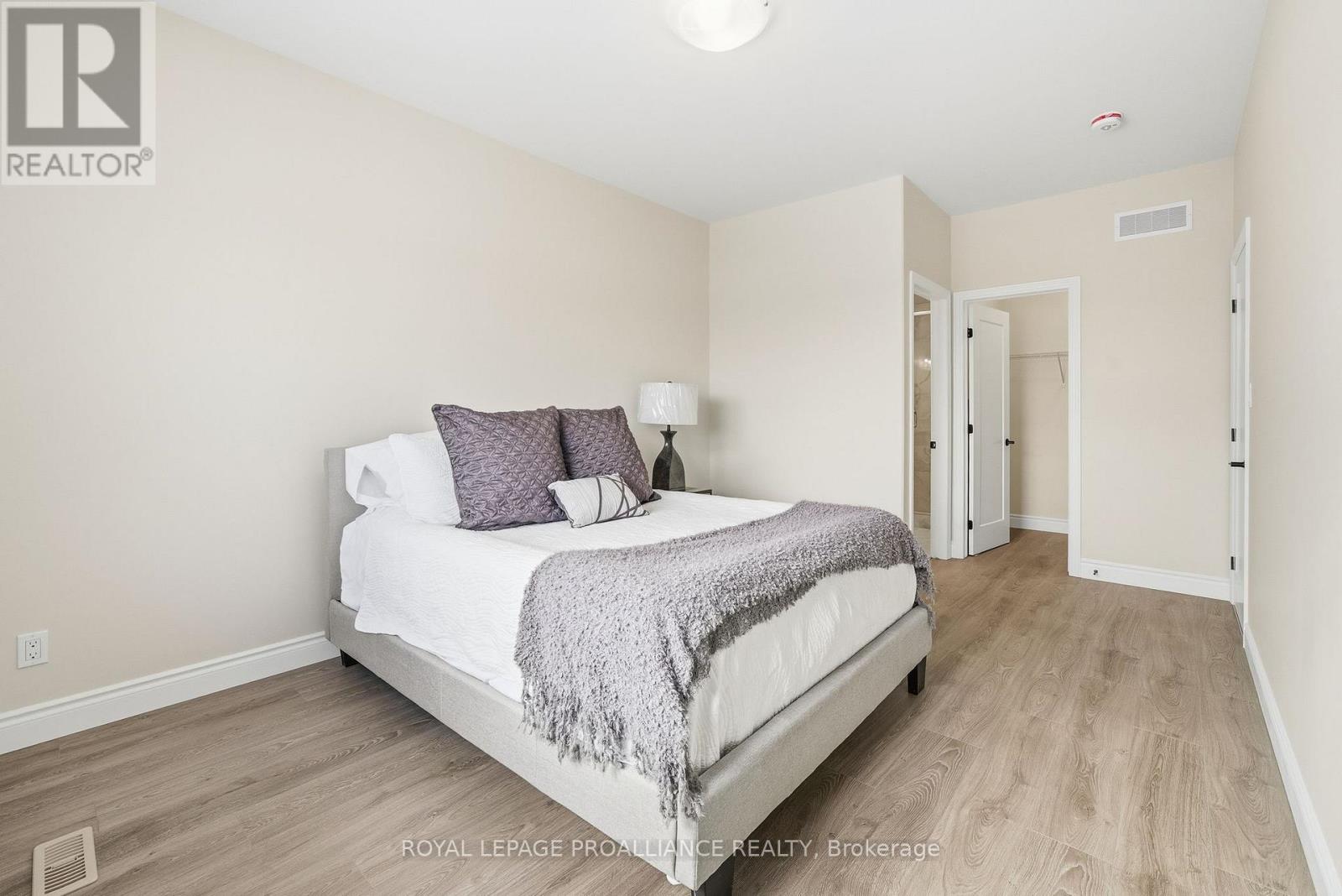 62 Raycroft Drive, Belleville, Ontario  K8N 0R4 - Photo 13 - X12713832