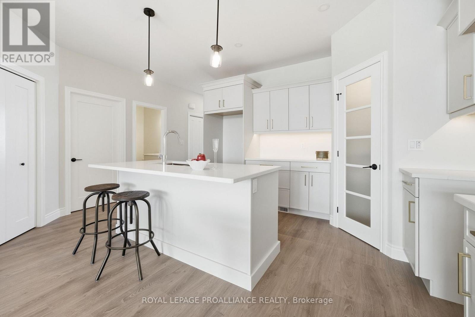 62 Raycroft Drive, Belleville, Ontario  K8N 0R4 - Photo 6 - X12713832