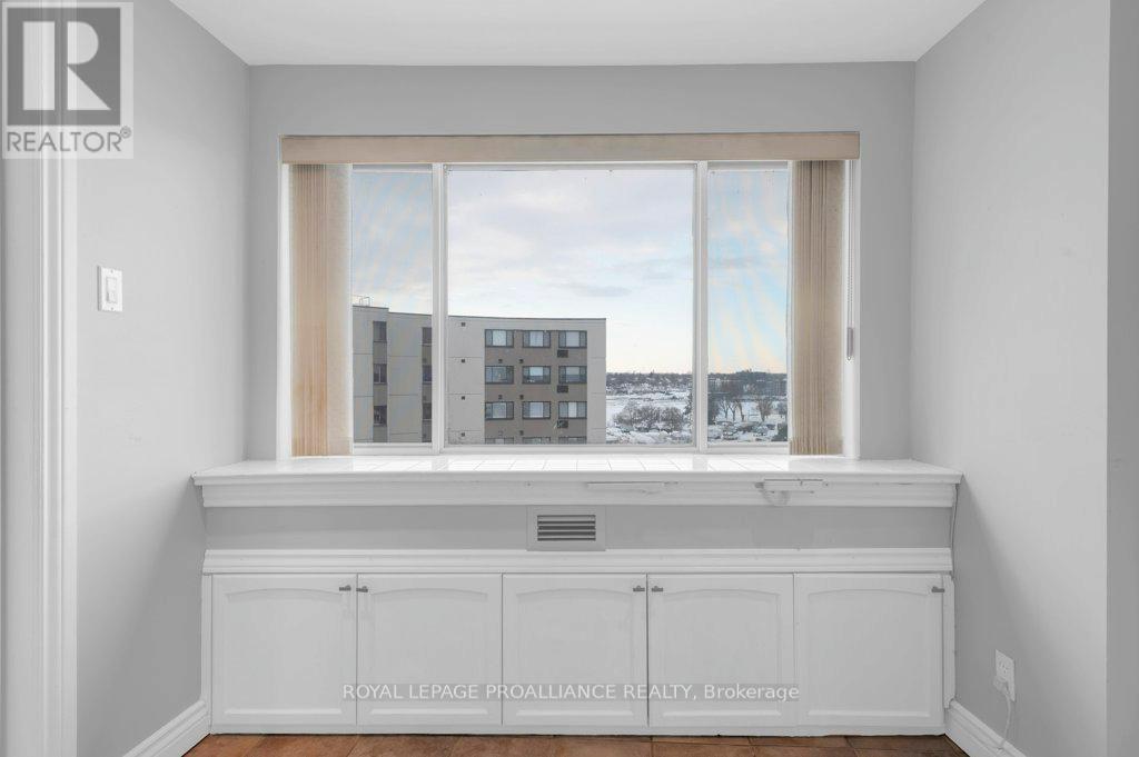 1001 - 2 South Front Street, Belleville, Ontario  K8N 5K7 - Photo 17 - X12713870