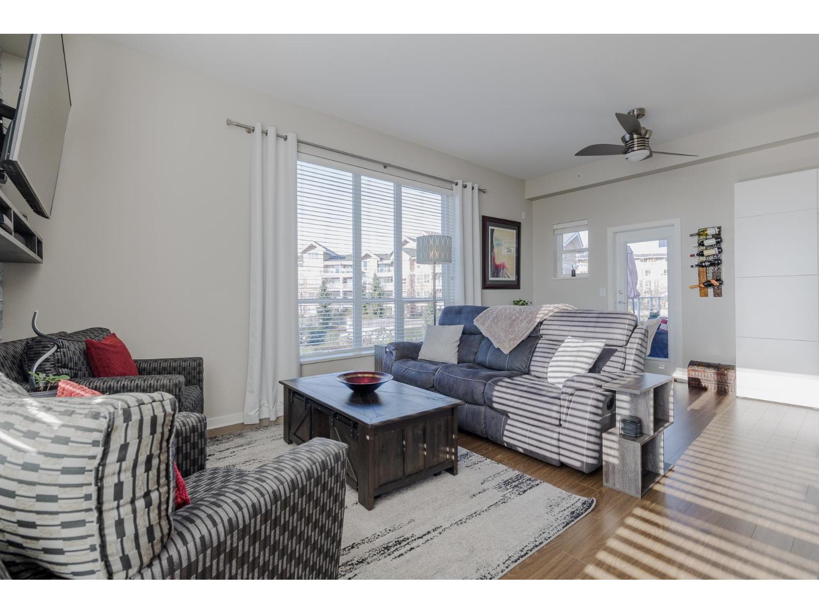 407 6450 194 Street, Surrey, British Columbia  V4N 6J8 - Photo 13 - R3081233