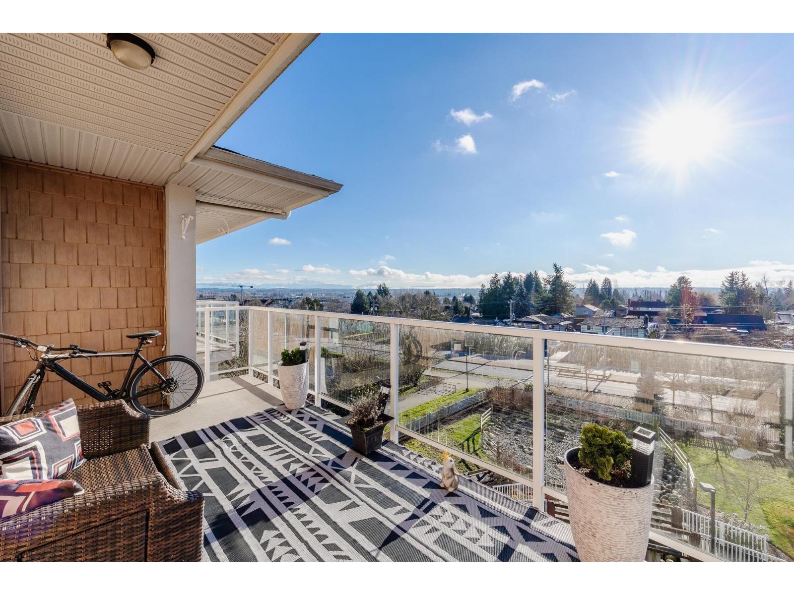 407 6450 194 Street, Surrey, British Columbia  V4N 6J8 - Photo 6 - R3081233