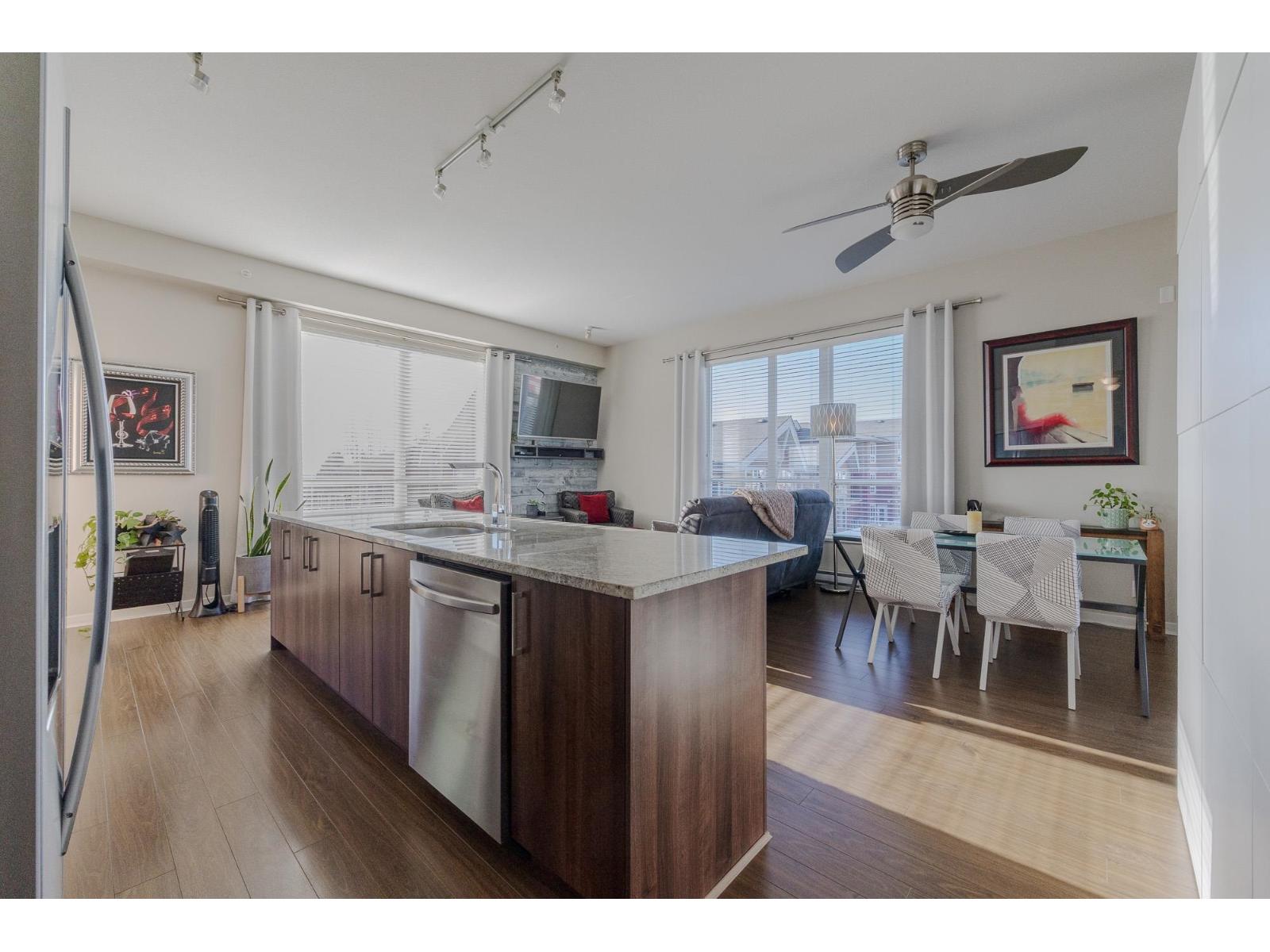 407 6450 194 Street, Surrey, British Columbia  V4N 6J8 - Photo 4 - R3081233