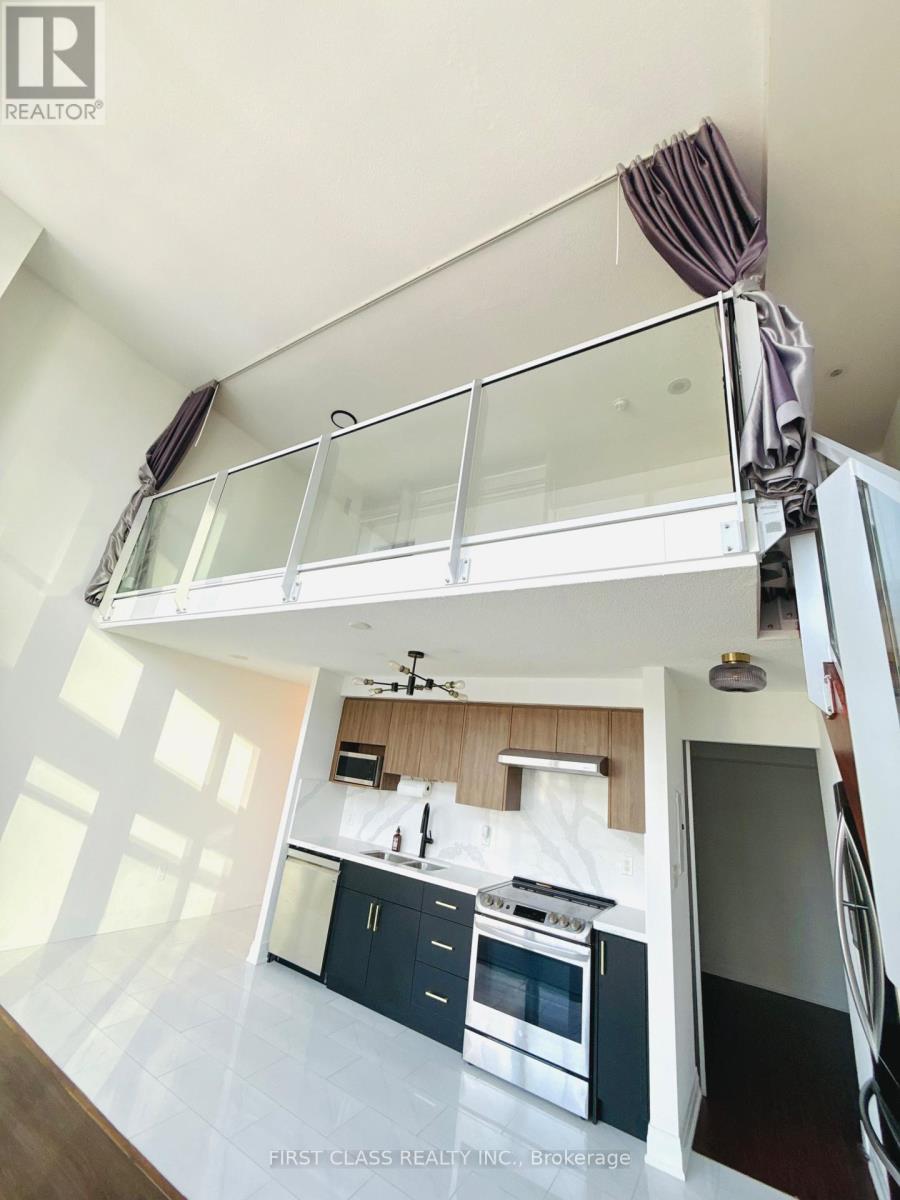 2805 - 15 Fort York Boulevard, Toronto, Ontario  M5V 3Y4 - Photo 7 - C12713714