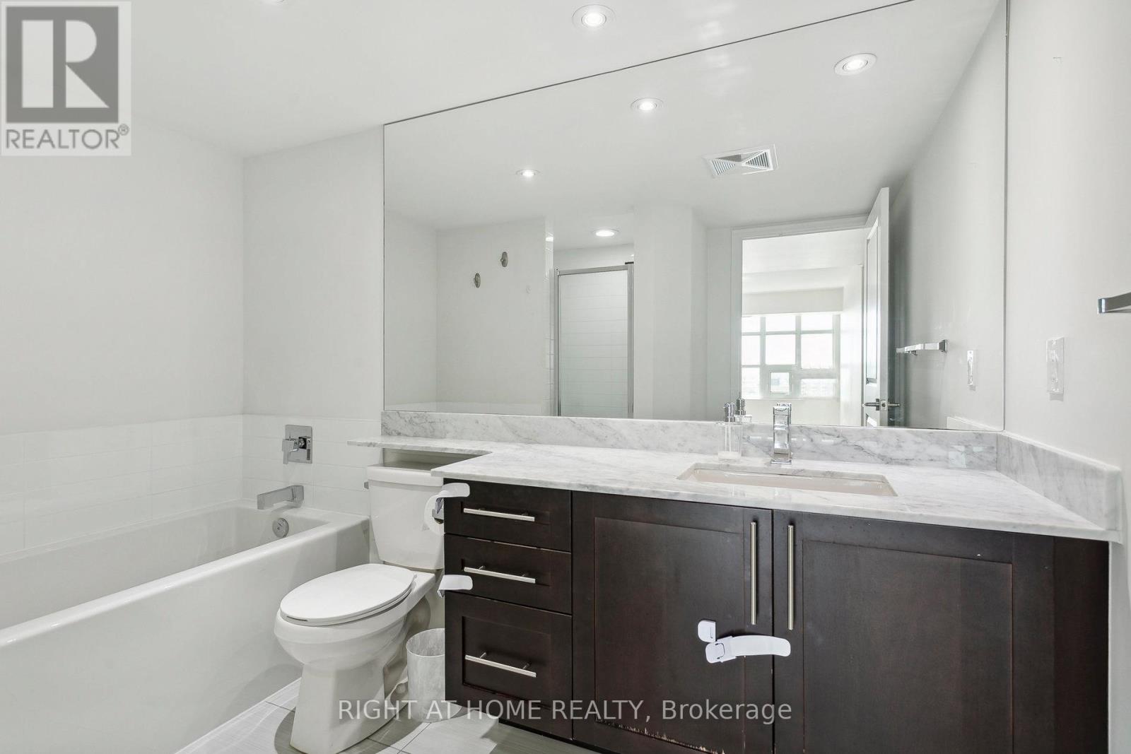 525 - 85 East Liberty Street, Toronto, Ontario  M6K 3R4 - Photo 25 - C12713766