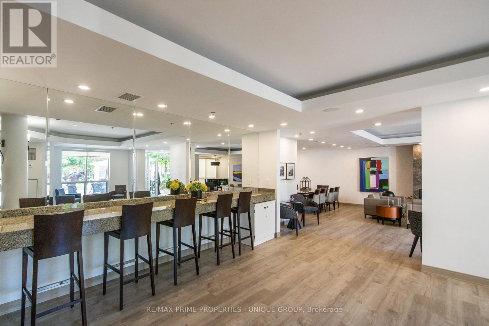 417 - 10 Delisle Avenue, Toronto, Ontario  M4V 3C6 - Photo 16 - C12713774