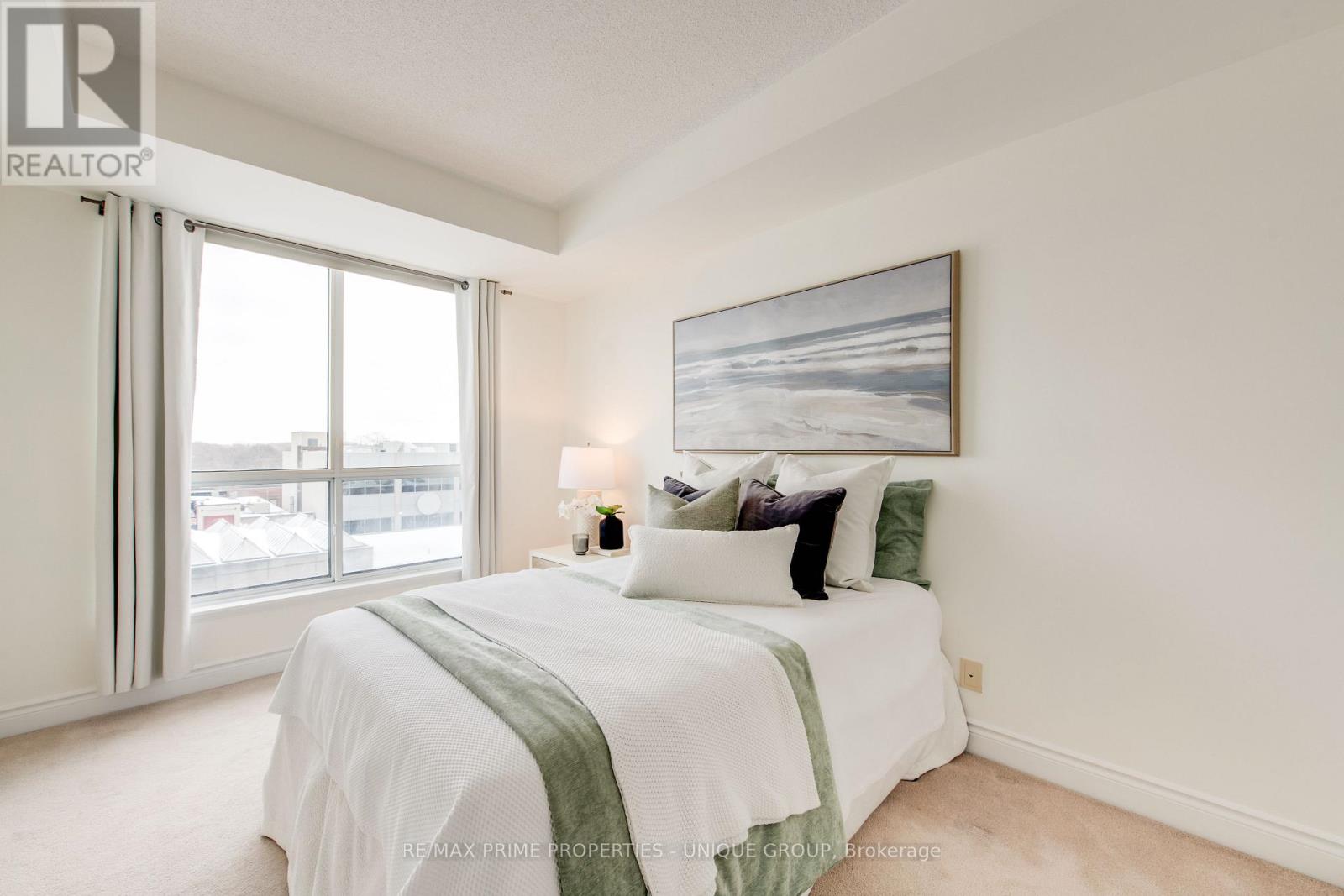 417 - 10 Delisle Avenue, Toronto, Ontario  M4V 3C6 - Photo 9 - C12713774