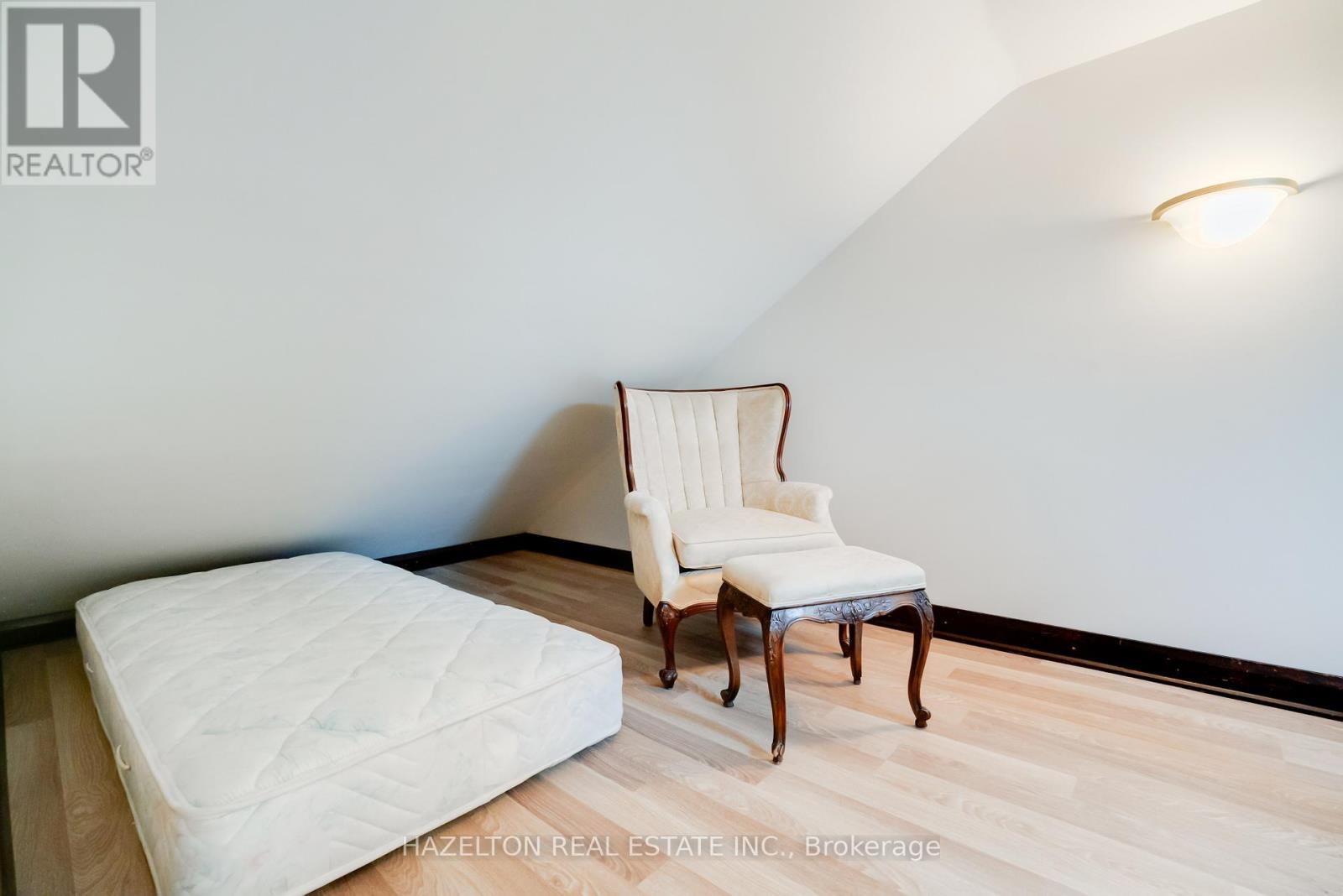 930 Eglinton Avenue E, Toronto, Ontario  M4G 2L3 - Photo 21 - C12713782