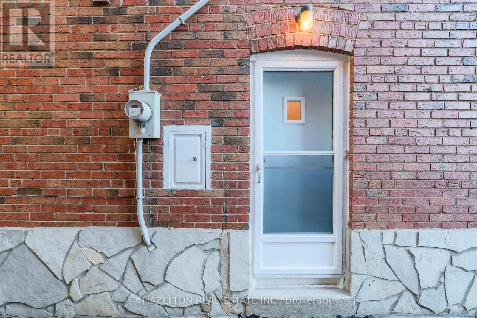 930 Eglinton Avenue E, Toronto, Ontario  M4G 2L3 - Photo 41 - C12713782