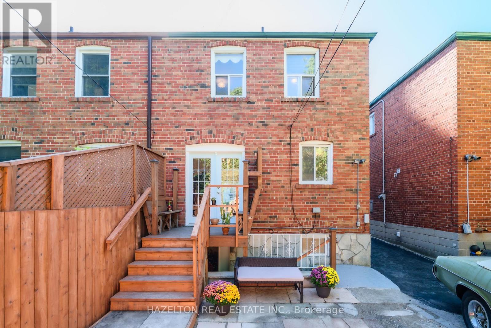 930 Eglinton Avenue E, Toronto, Ontario  M4G 2L3 - Photo 49 - C12713782