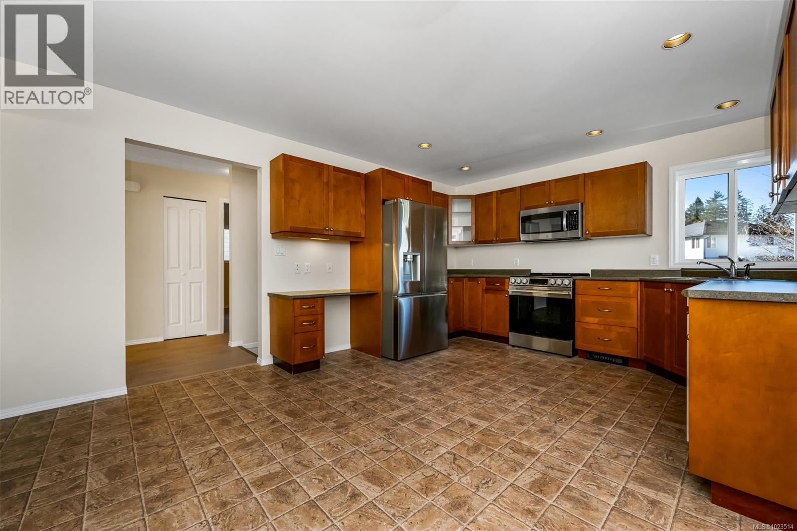 6047 Avondale Pl, Duncan, British Columbia  V9L 5H9 - Photo 6 - 1023514