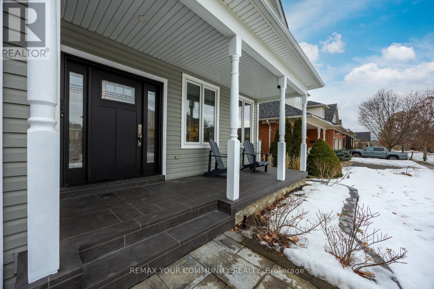 37 Leithridge Crescent, Whitby, Ontario  L1M 2N2 - Photo 3 - E12713678