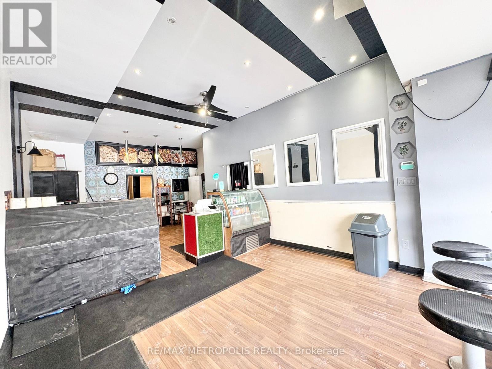 3547 St Clair Avenue E, Toronto, Ontario  M1K 1L6 - Photo 1 - E12713790