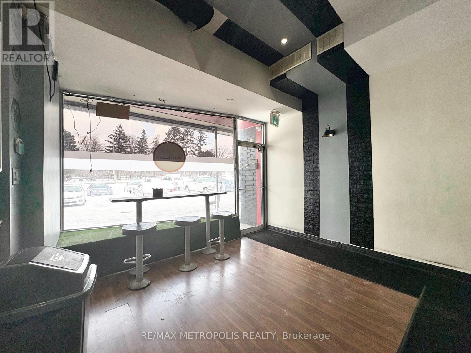 3547 St Clair Avenue E, Toronto, Ontario  M1K 1L6 - Photo 4 - E12713790