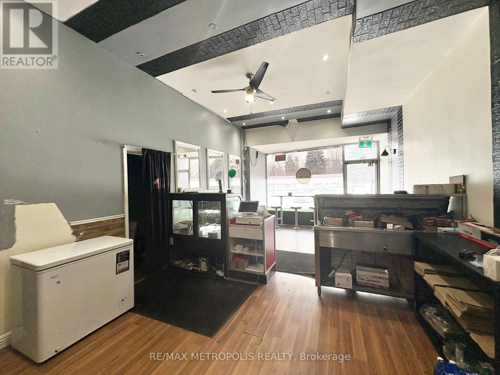 3547 St Clair Avenue E, Toronto, Ontario  M1K 1L6 - Photo 5 - E12713790