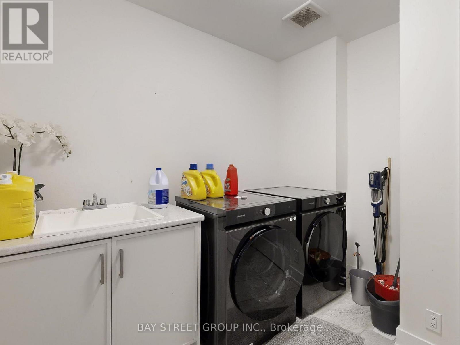 88 Harvey Bunker Crescent, Markham, Ontario  L6C 2A5 - Photo 25 - N12713660