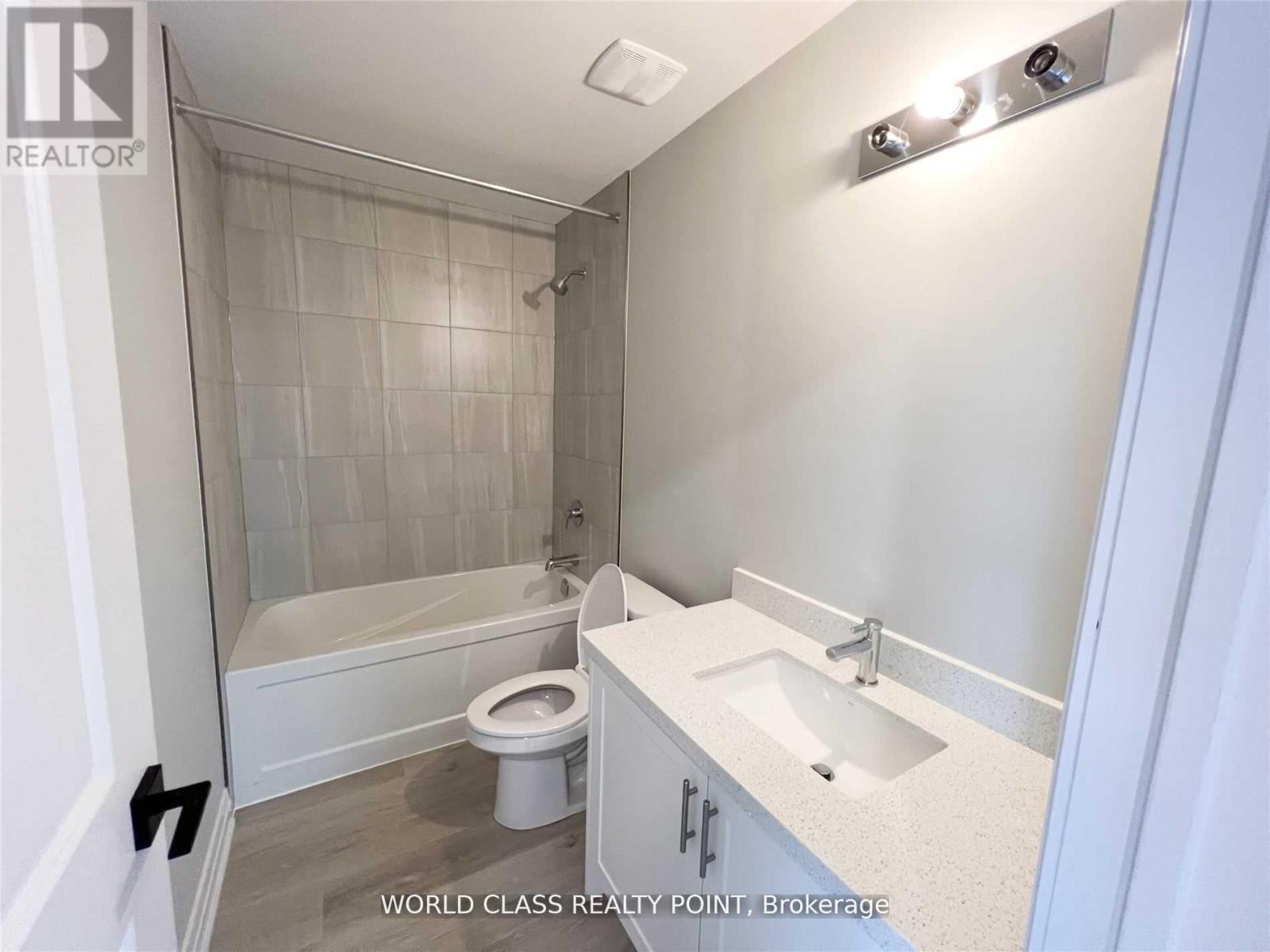 1490 Purchase Place, Innisfil, Ontario  L0L 1W0 - Photo 13 - N12713764