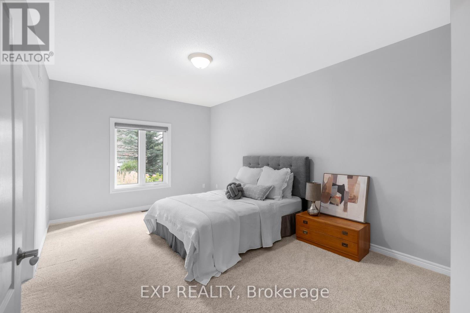 56 Manor Ridge Trail, East Gwillimbury, Ontario  L0G 1M0 - Photo 33 - N12713776