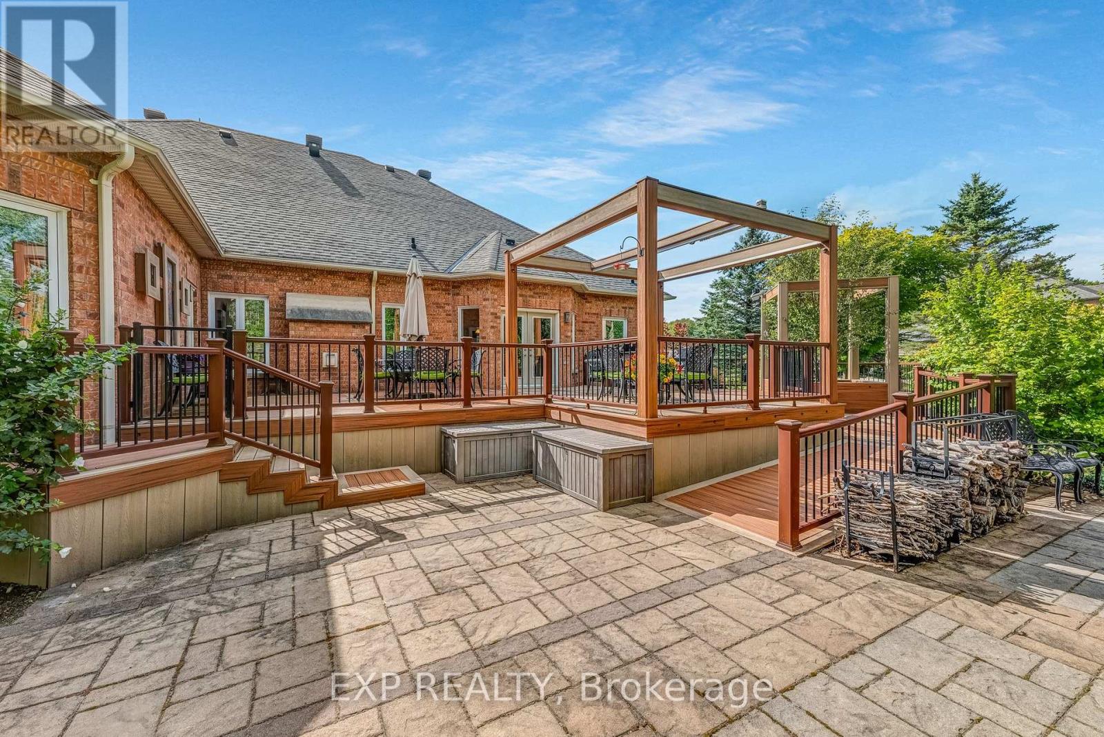 56 Manor Ridge Trail, East Gwillimbury, Ontario  L0G 1M0 - Photo 43 - N12713776