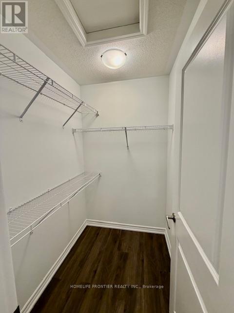 9 Vinewood Crescent, Barrie, Ontario  L9J 0B7 - Photo 19 - S12713836