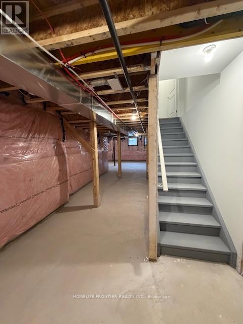 9 Vinewood Crescent, Barrie, Ontario  L9J 0B7 - Photo 24 - S12713836