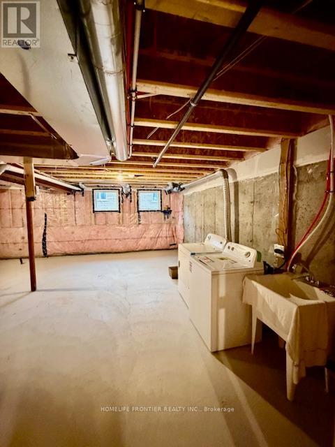 9 Vinewood Crescent, Barrie, Ontario  L9J 0B7 - Photo 25 - S12713836