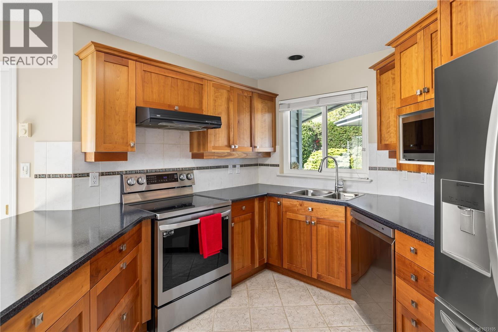 3635 Arbutus Dr N, Cobble Hill, British Columbia  V0R 1L1 - Photo 11 - 1023105