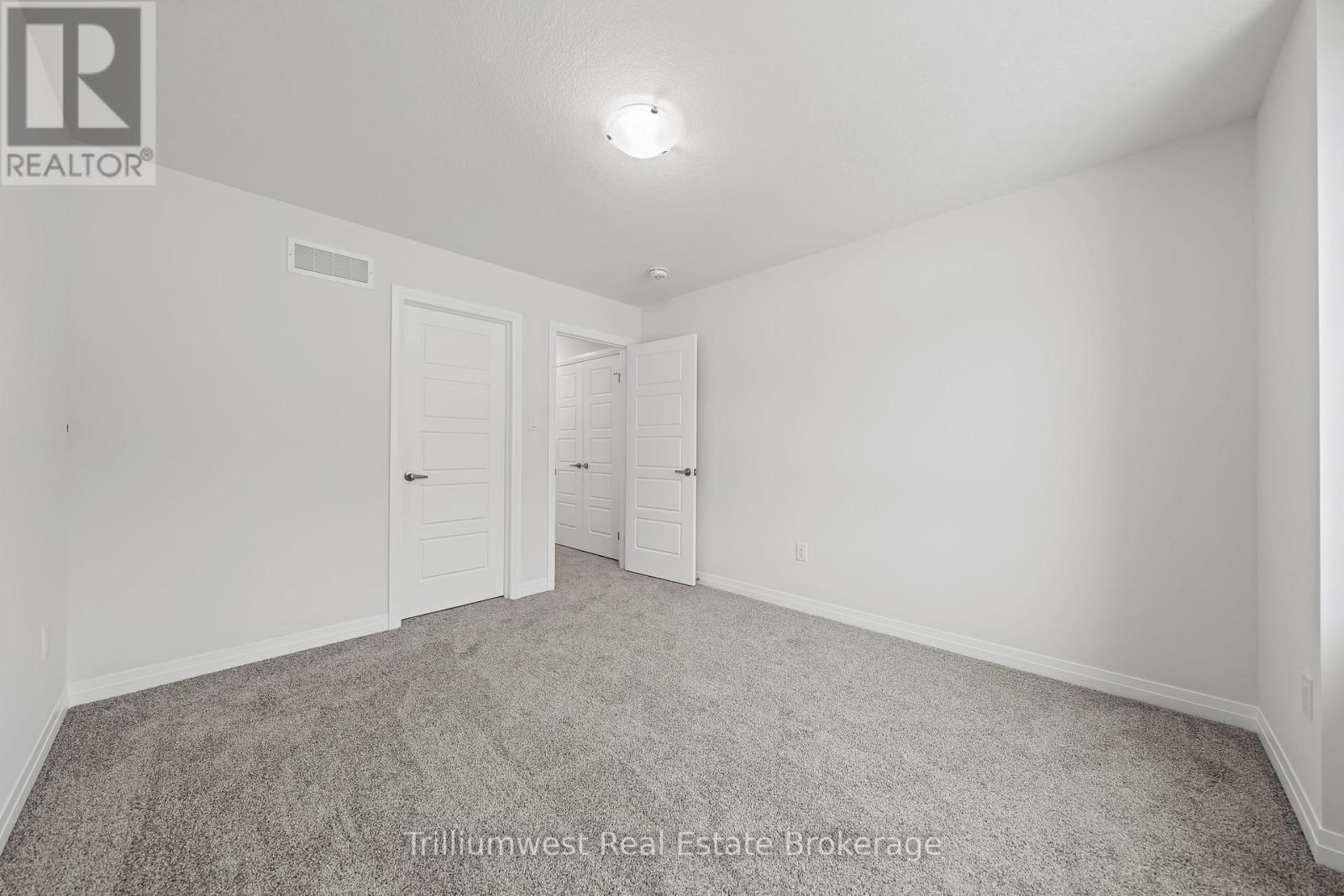 273 Harrison Street, Centre Wellington, Ontario  N0B 1S0 - Photo 27 - X12680908