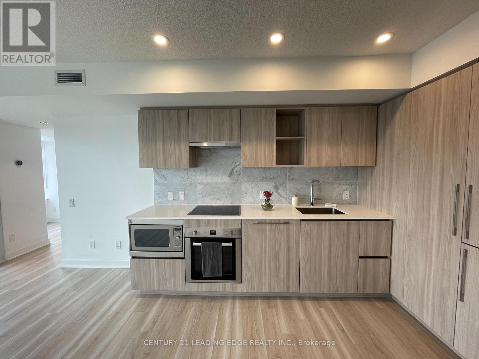 1502 - 17 Bathurst Street, Toronto, Ontario  M5V 1A5 - Photo 4 - C12713574