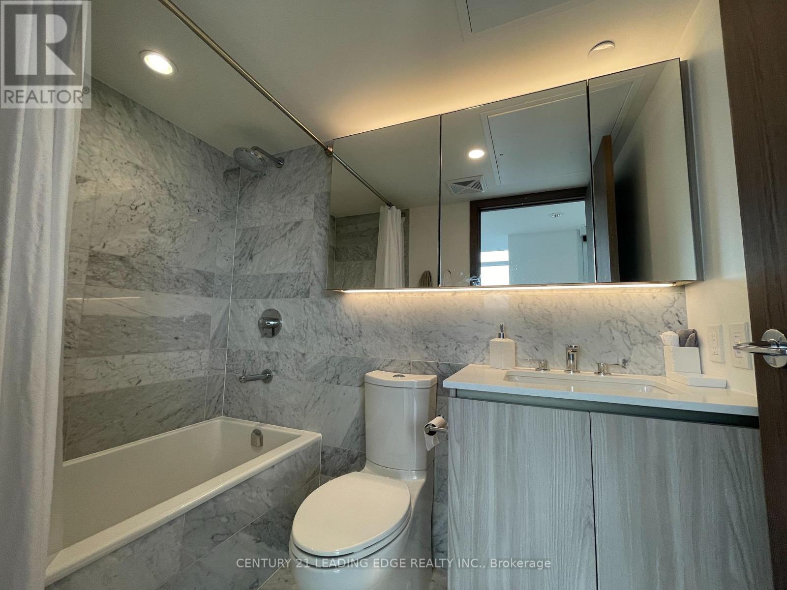 1502 - 17 Bathurst Street, Toronto, Ontario  M5V 1A5 - Photo 13 - C12713574