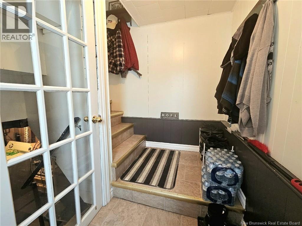 851 Helen, Bathurst, New Brunswick  E2A 2E6 - Photo 10 - NB132434