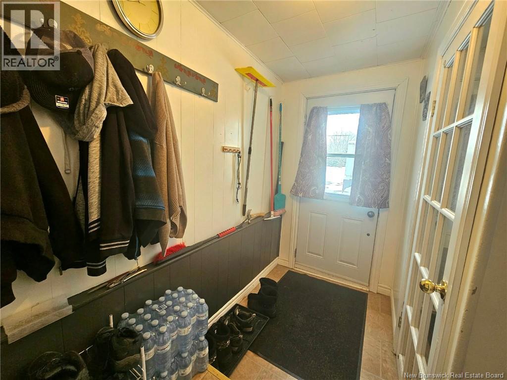 851 Helen, Bathurst, New Brunswick  E2A 2E6 - Photo 11 - NB132434