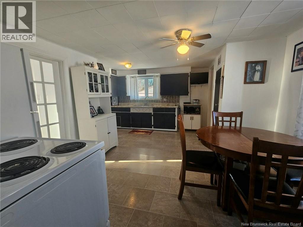 851 Helen, Bathurst, New Brunswick  E2A 2E6 - Photo 14 - NB132434