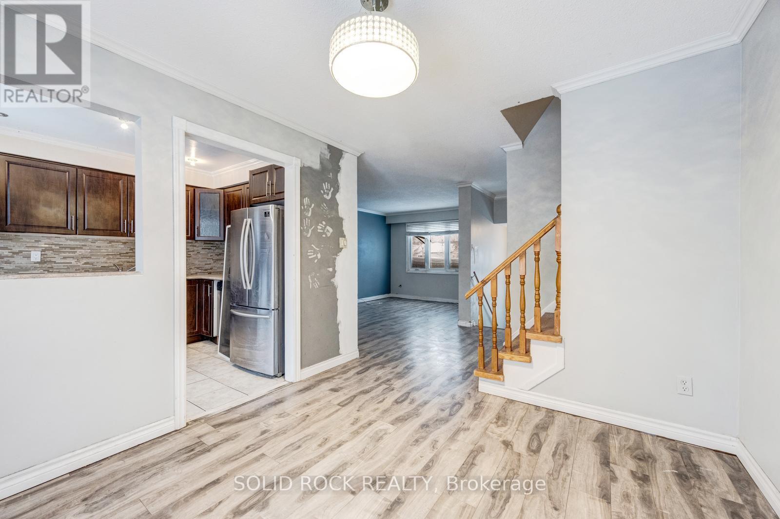 42 Kline Court, Brampton, Ontario  L6Z 1E5 - Photo 14 - W12713652