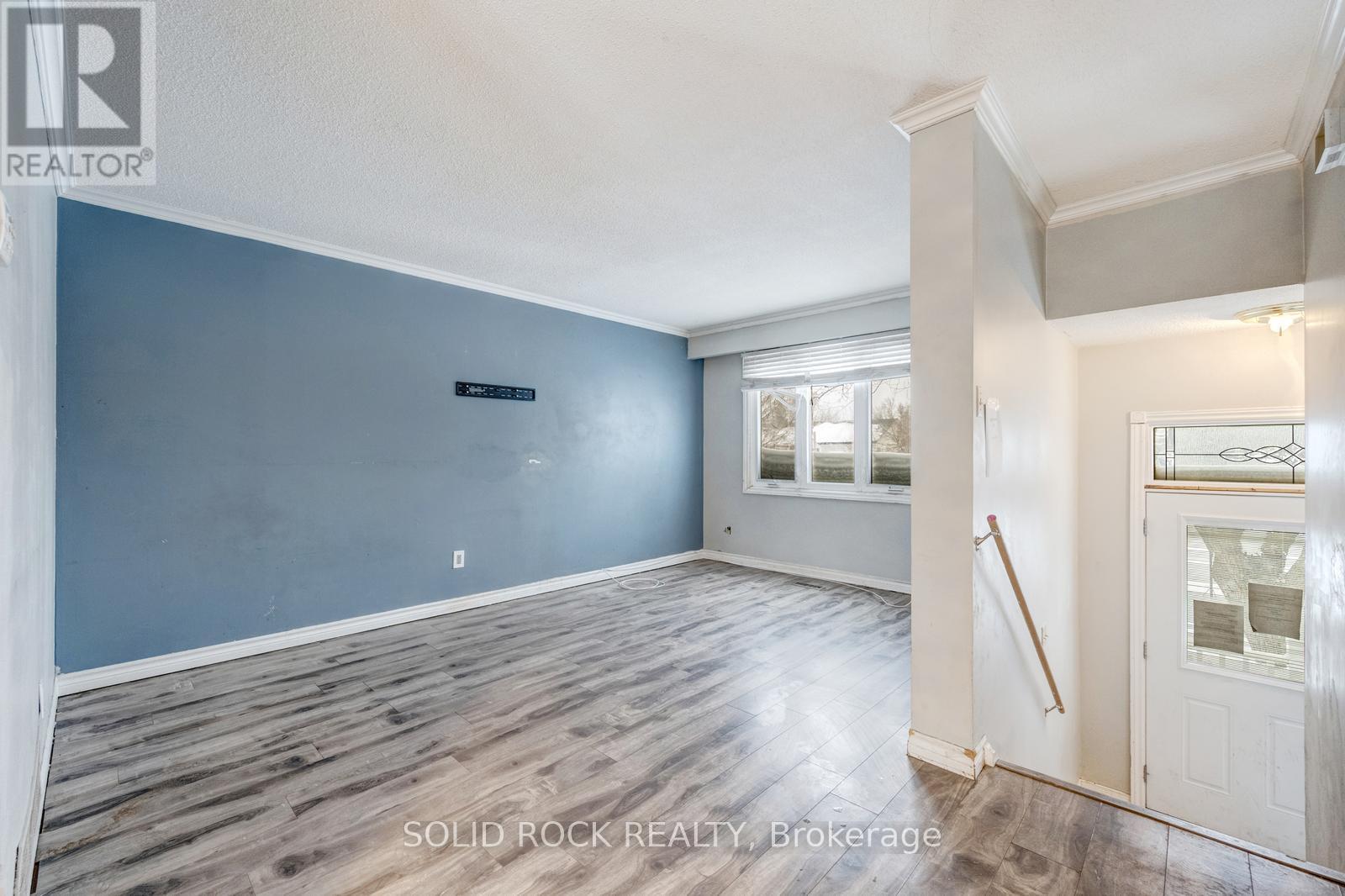 42 Kline Court, Brampton, Ontario  L6Z 1E5 - Photo 3 - W12713652